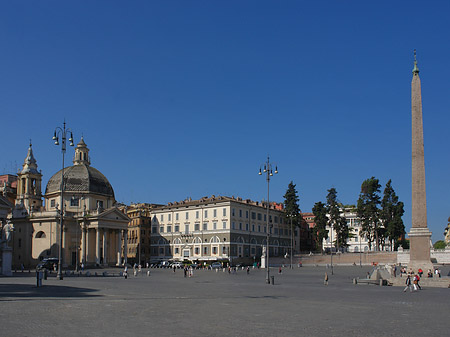 Obelisk mit Kirche - Latium (Rom) (Rom)